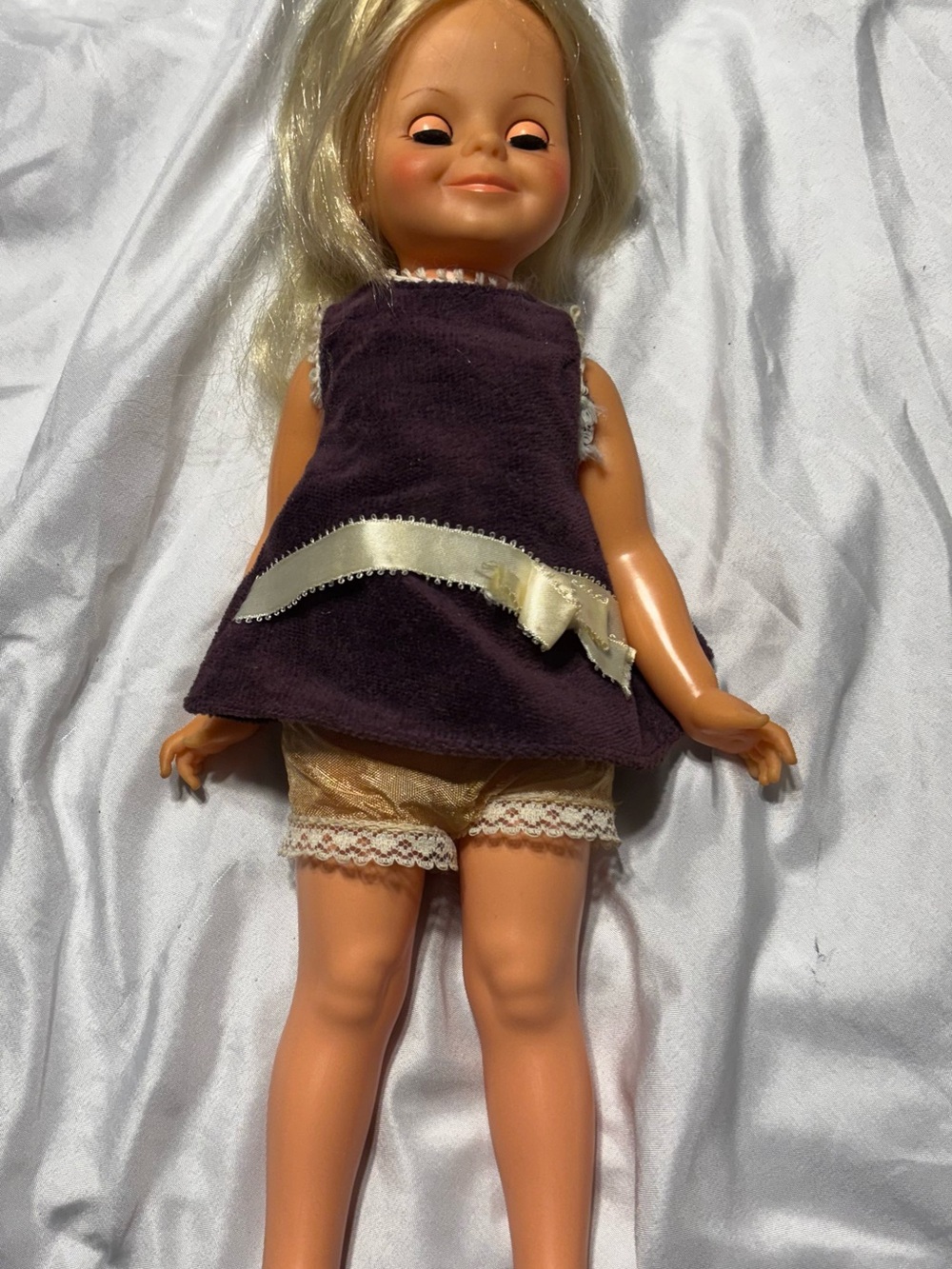 Vintage 1970 Ideal Velvet Doll Growing Hair Crissy’s Cousin